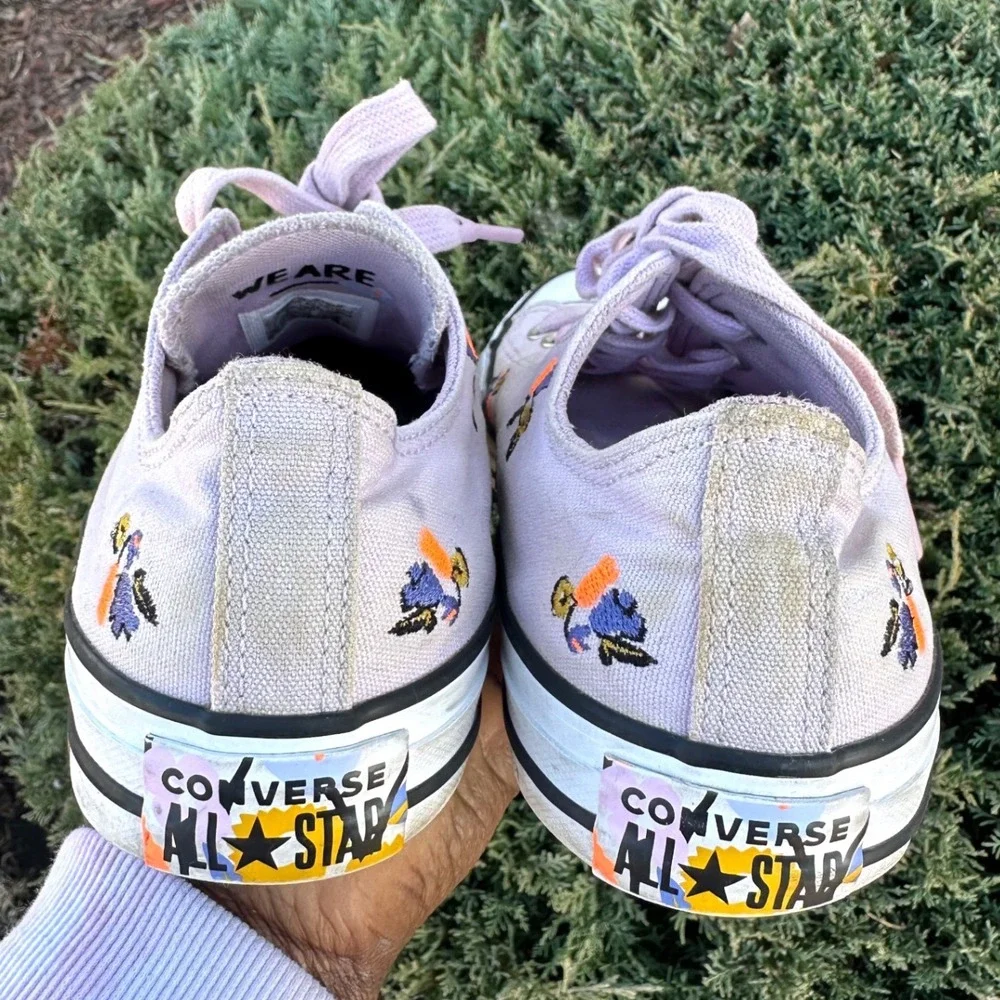 Converse Chuck Taylor All‎ Star We Are Stronger Together Sneakers Women's SZ 9